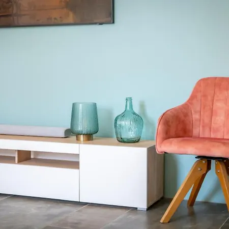 La Troglo Varrains